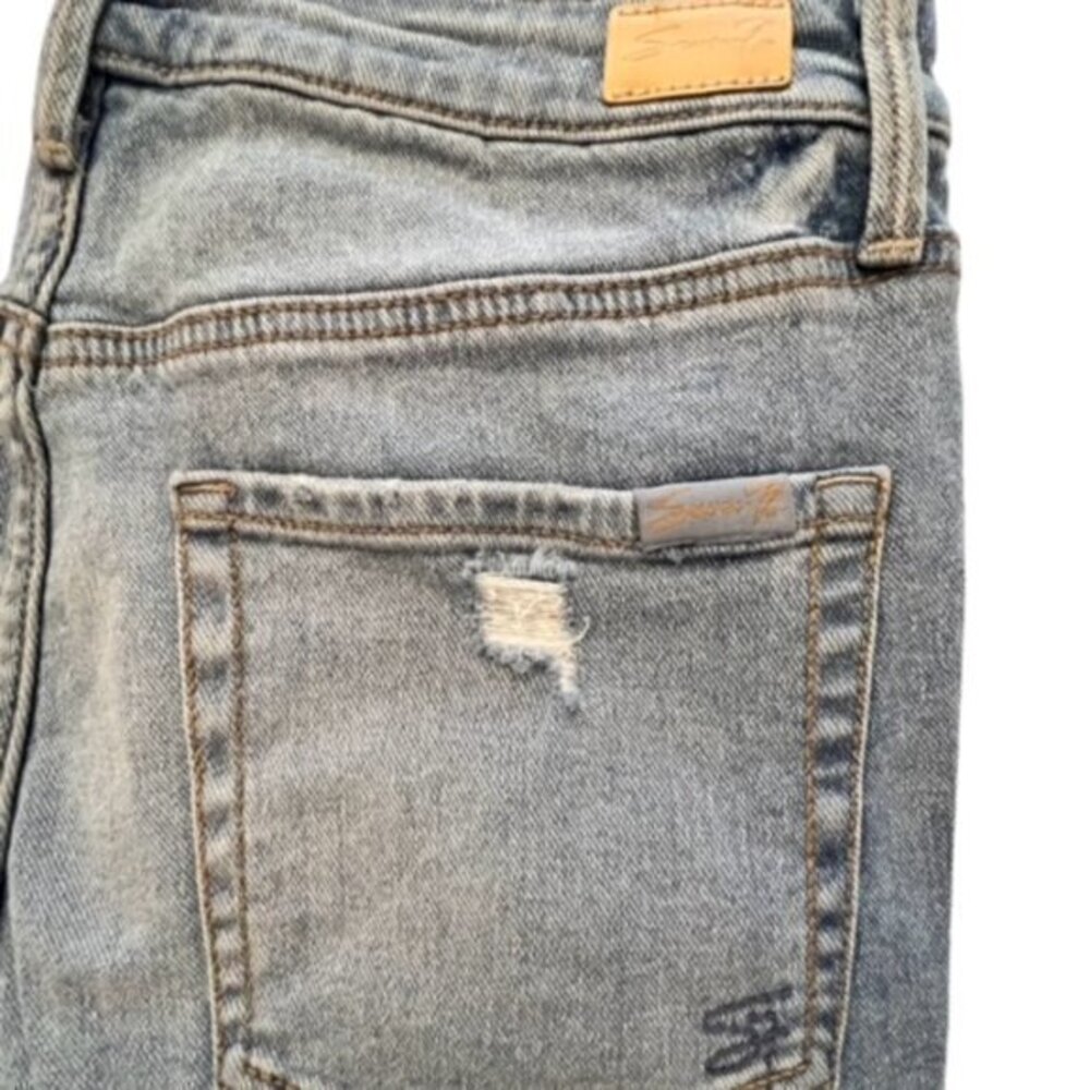 Seven7 Ladies High-Rise Step Hem Cropped Fashion Jean AFFIRMATION Light Blue 6